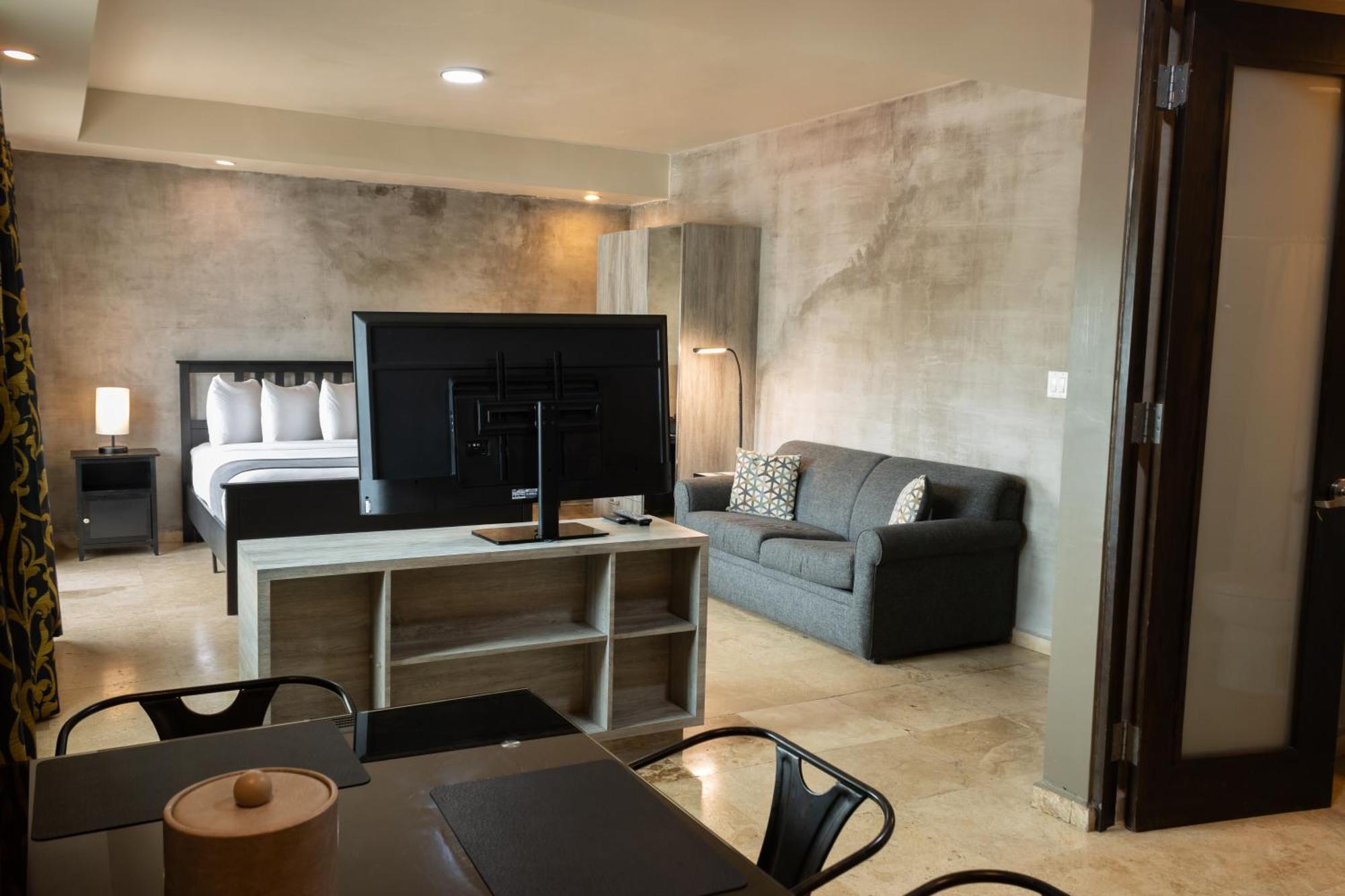 Ciqala Luxury -