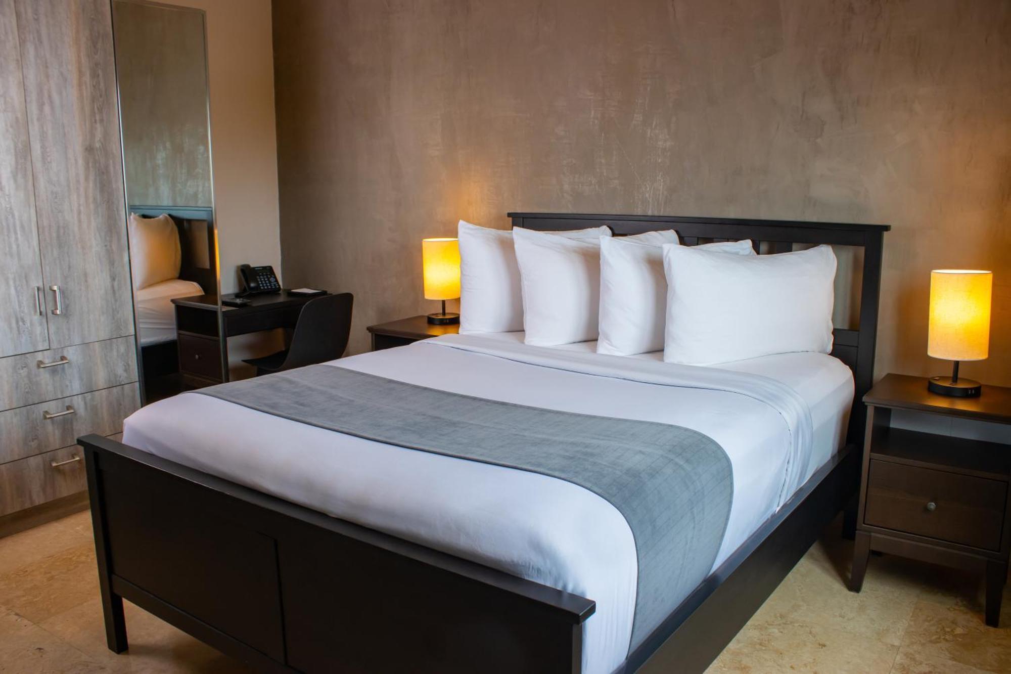 Hotel Ciqala Luxury - 4*